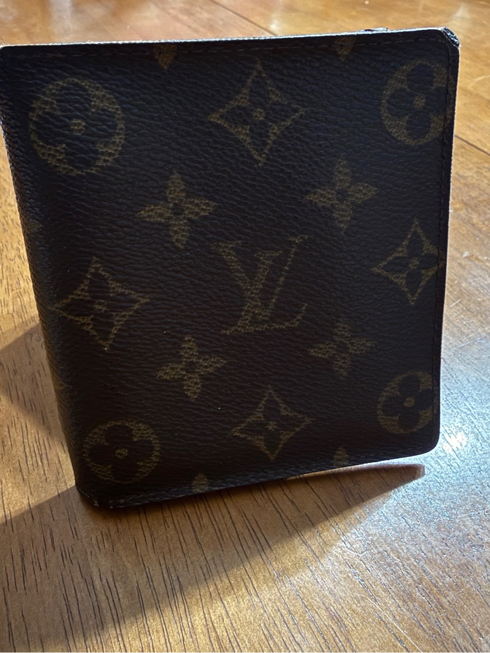 Authentic Louis Vuitton Monogram Billfold Wallet M60883/CA1013 - Preowned